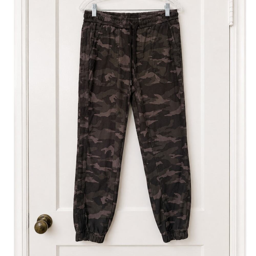 Athleta Camo Farallon Jogger Pants Women’s 6P Petite Brown Gray Camo Drawstring